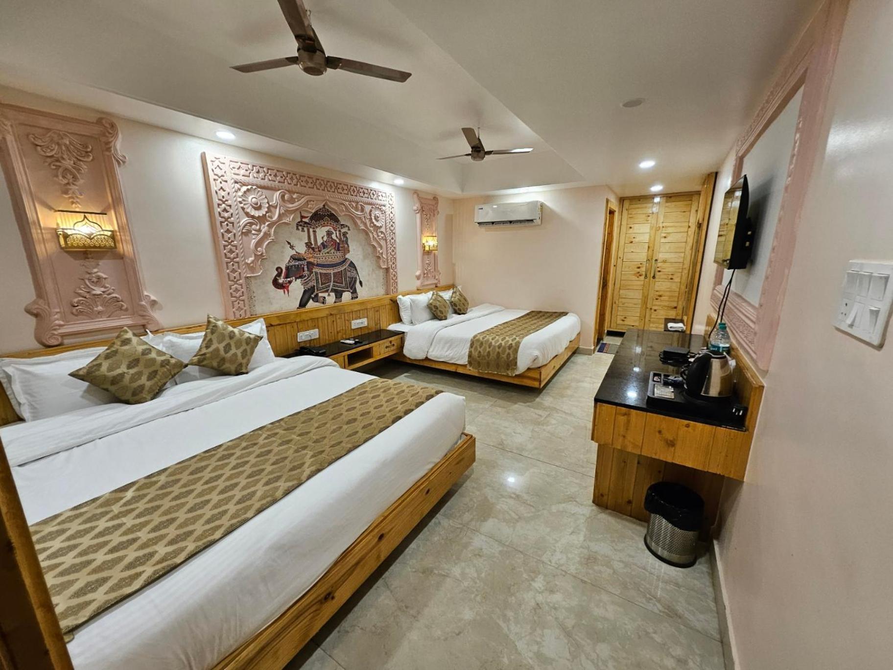 The Mewar Palace And Resort Shivpurī Exterior foto